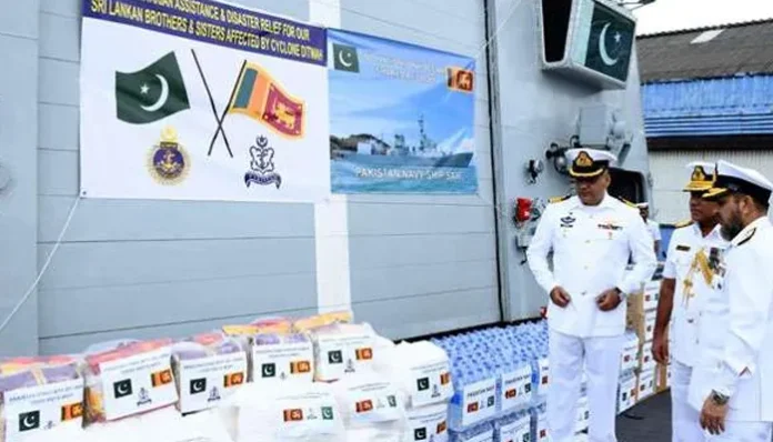 پاکستان کی سری لنکا سیلاب امداد، این ڈی ایم اے امدادی سامان لوڈنگ