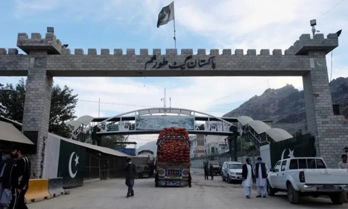 پاک افغان سرحد طورخم مہاجرین واپسی نومبر 2025