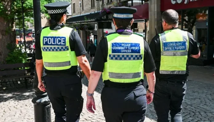 برطانیہ ویسٹ یارکشائر پولیس منی لانڈرنگ آپریشن اثاثے ضبط