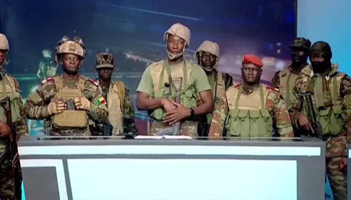 مغربی افریقی ملک بینن میں فوجی بغاوت کی کوشش، حکومت کا دوبارہ کنٹرول حاصل کرنے کا دعویٰ