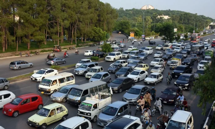 اسلام آباد میں بھاری گاڑیوں پر عارضی پابندی کا اعلان