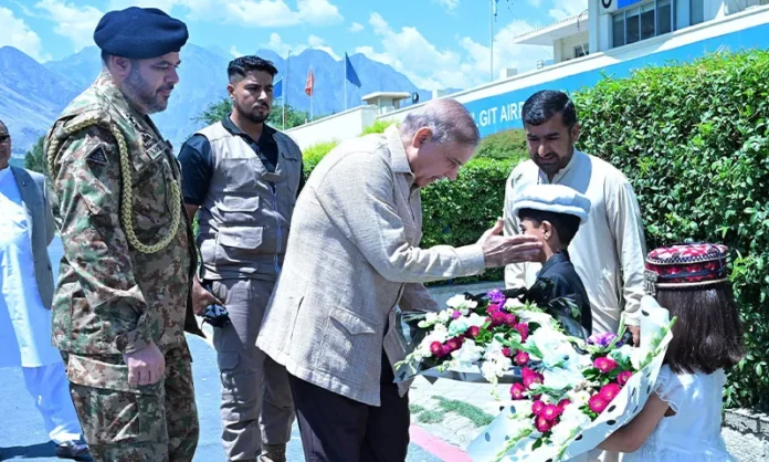 وزیراعظم نے مظفر آباد میں جدیدکینسر اسپتال اور میڈیکل کالج کا افتتاح کردیا