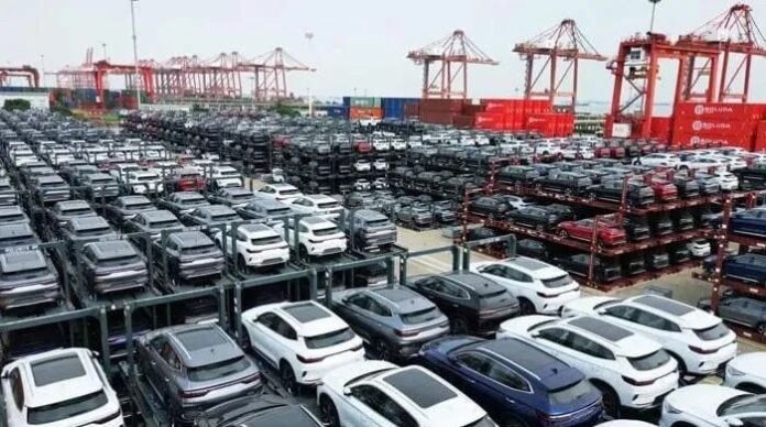 حکومت کا استعمال شدہ گاڑیوں کی درآمد اسکیم میں تبدیلیوں پر سنجیدہ غور