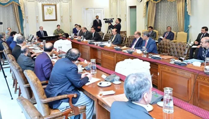 تیل وگیس کے نئے ذخائر کی دریافت ہماری ترجیحات میں شامل ہونی چاہیے: وزیراعظم