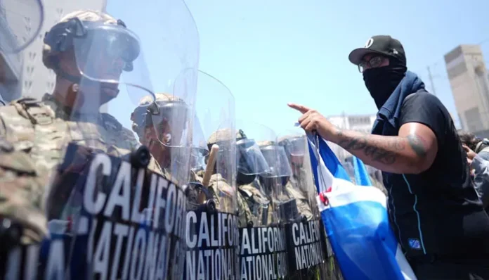 ٹرمپ کا شکاگو، لاس اینجلس اور پورٹ لینڈ سے نیشنل گارڈز واپس بلانے کا فیصلہ